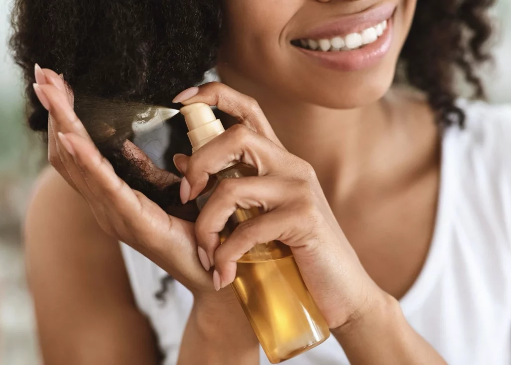 Septembre : le moment idéal pour réparer, purifier et chouchouter vos cheveux après l’été